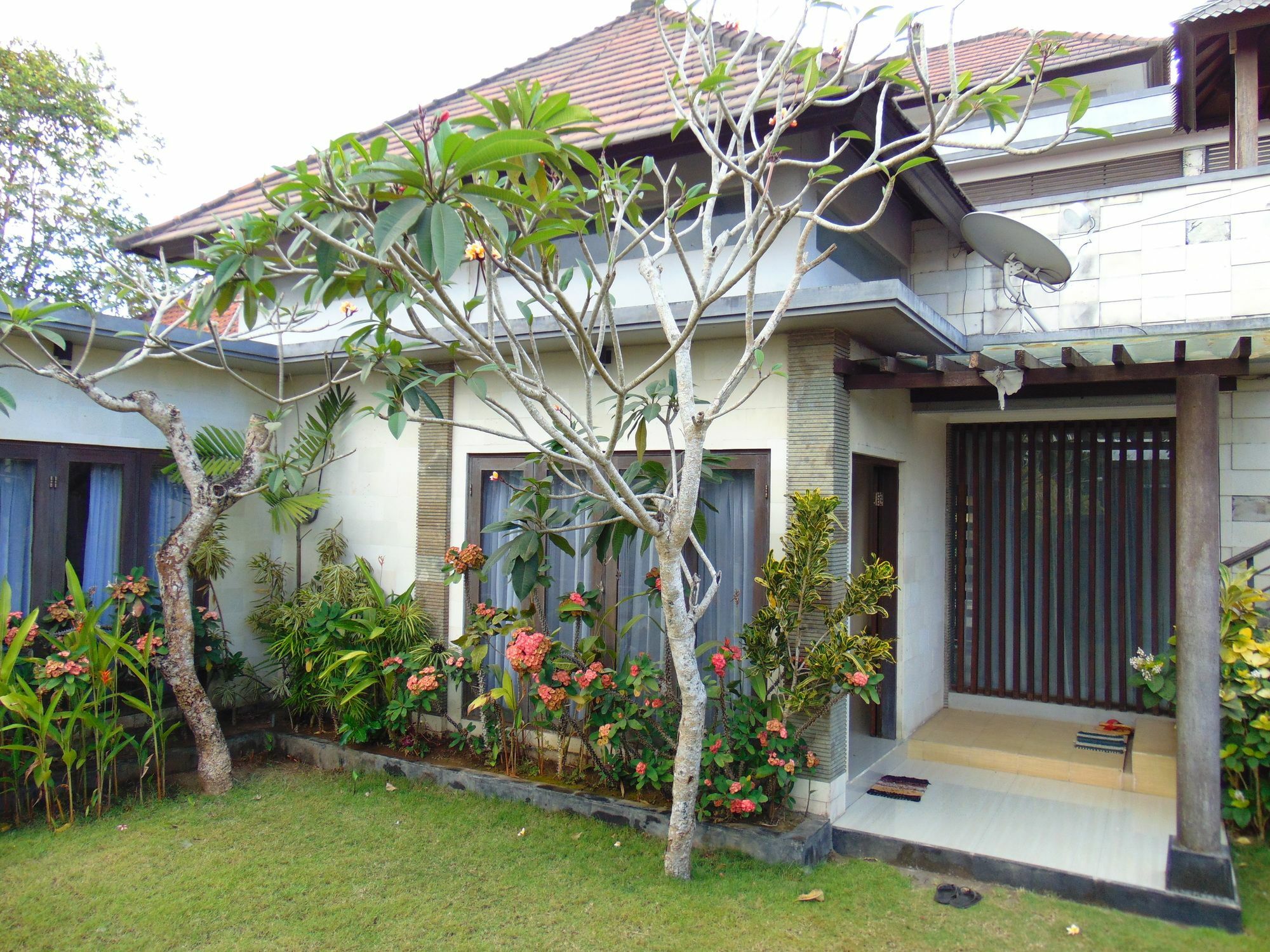 Baik Baik Homestay Pecatu Eksteriør bilde
